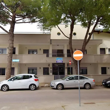 In 50634 Apartment